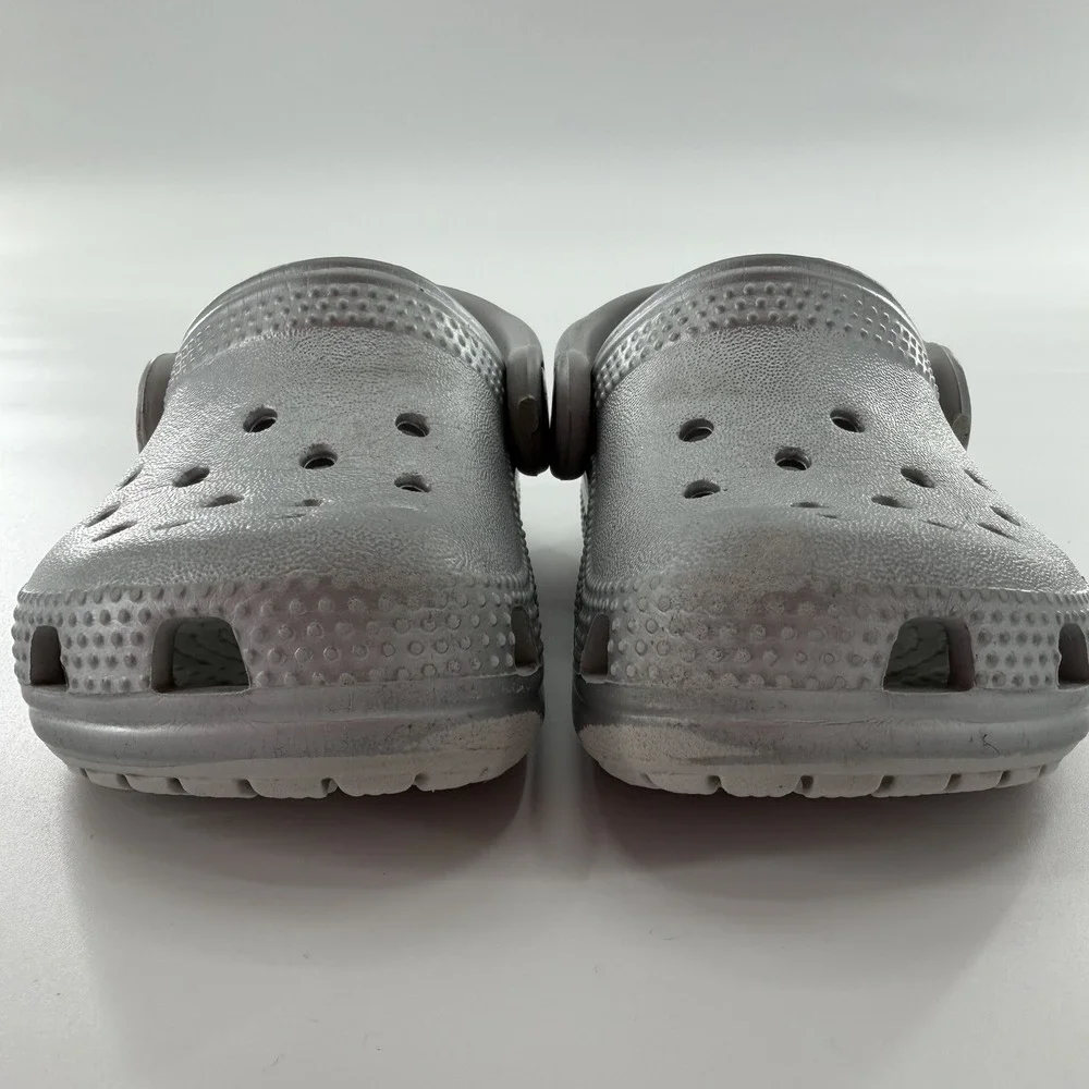 CROCS metallic silver